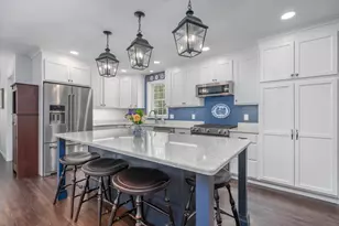 4 Sandy Point Rd, Barnstead, NH 03225 - Photo 9