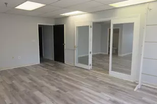 8 Stiles Rd, Salem, NH 03038 - Photo 13