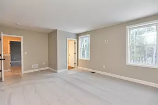 37 Reed Rd, Sandown, NH 03873 - Photo 29