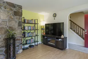 17 Leahy Rd, Keene, NH 03431 - Photo 13