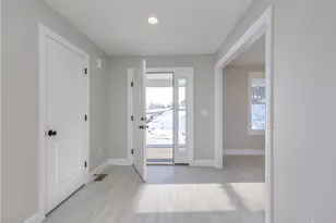 30 Windsor Ln, Hudson, NH 03051 - Photo 15