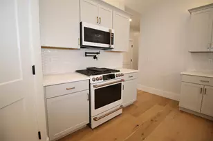 422 Dawn Ct, Pembroke, NH 03275 - Photo 13