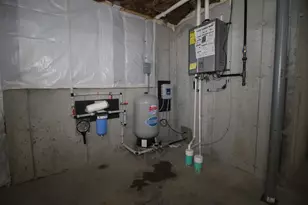 422 Dawn Ct, Pembroke, NH 03275 - Photo 35