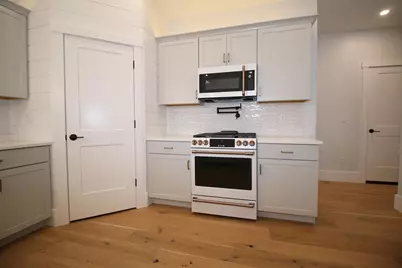 422 Dawn Court #23, Pembroke, NH 03275 - Photo 9