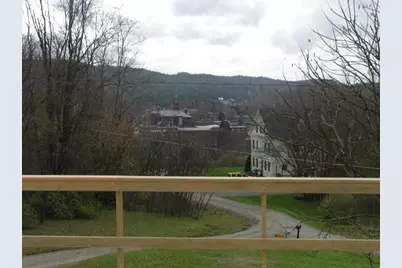 49 Lincoln Heights, Claremont, NH 03743 - Photo 9