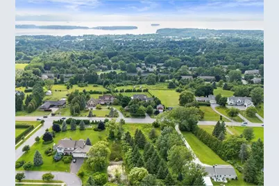 1432 Spear Street, South Burlington, VT 05403 - Photo 13