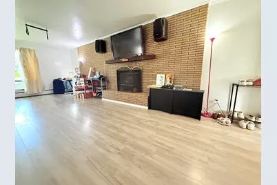 62 Ridge Avenue, Claremont, NH 03743 - Photo 3