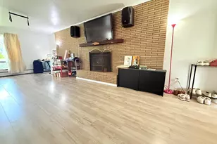 62 Ridge Ave, Claremont, NH 03743 - Photo 3