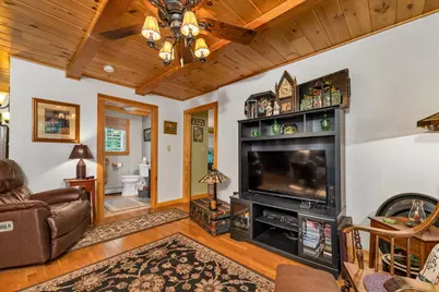 883 Center Street, Wolfeboro, NH 03894 - Photo 17