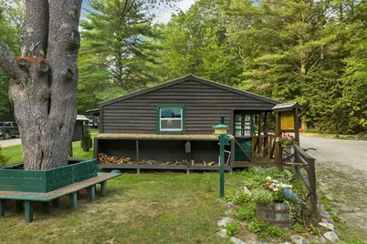 883 Center Street, Wolfeboro, NH 03894 - Photo 3