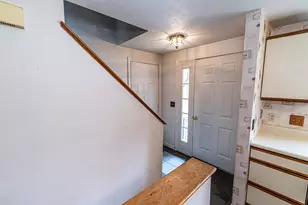 38 Stonehouse Ln, Keene, NH 03431 - Photo 23