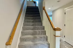 25 Lenox Dr, Dover, NH 03820 - Photo 13