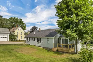 61 Lehner St, Wolfeboro, NH 03816 - Photo 11