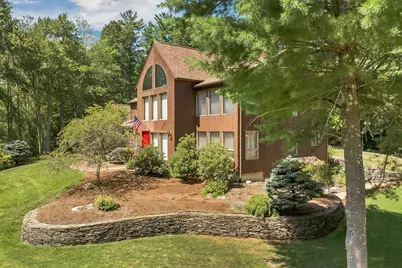 82 Pilgrim Drive, Bedford, NH 03110 - Photo 9