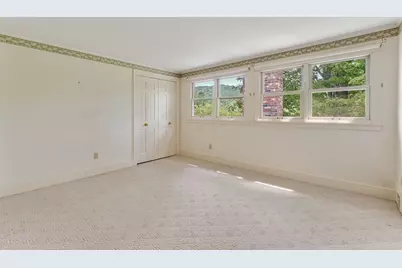 593 Red Barn Road, Hartford, VT 05001 - Photo 35