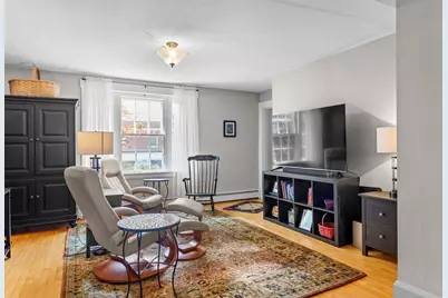 100 Hollis Street, Manchester, NH 03101 - Photo 7