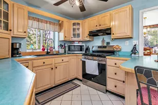 4 Therriault Ave, Salem, NH 03079 - Photo 9