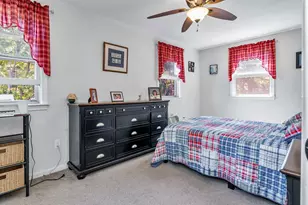 4 Therriault Ave, Salem, NH 03079 - Photo 25