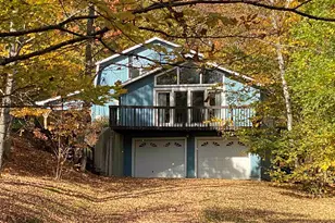 576 Agassiz St, Bethlehem, NH 03574 - Photo 29
