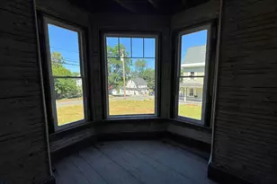 44 Prospect St, Lancaster, NH 03584 - Photo 7