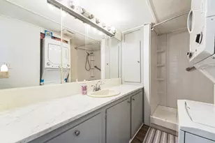 75 S Polcy St, Salem, NH 03079 - Photo 15