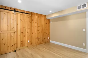 8 Water St, Meredith, NH 03253 - Photo 25