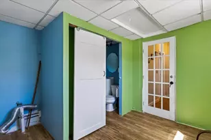 651 Summer St, Manchester, NH 03103 - Photo 25