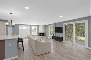 1416 Parker Mountain Rd, Strafford, NH 03884 - Photo 5