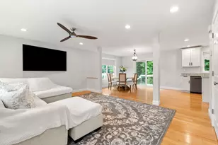 43 Hampton Rd, Exeter, NH 03833 - Photo 9