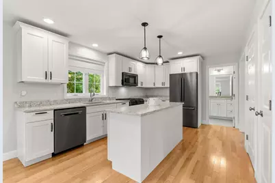 43 Hampton Road, Exeter, NH 03833 - Photo 3