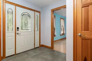 762 Robinson Rd, Pembroke, NH 03275 - Photo 7