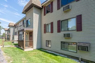 9 Treetop Cir, Laconia, NH 03246 - Photo 19