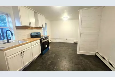 215 Maple Street, Bennington, VT 05201 - Photo 5