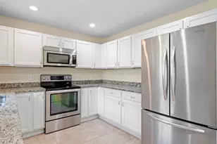20 Linny Ln, Laconia, NH 03246 - Photo 9