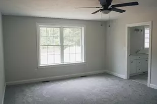 11 Blaisdell Ct, Raymond, NH 03077 - Photo 11