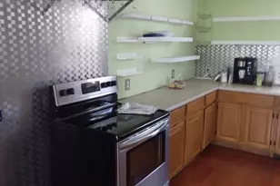 431 Goebel St, Berlin, NH 03570 - Photo 7