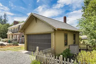 86 Wakefield St, Rochester, NH 03867 - Photo 51