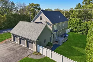 3 Playhouse Cir, Hampton, NH 03842 - Photo 3