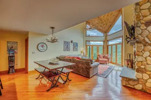 305 Crawford Ridge Rd, Carroll, NH 03575 - Photo 5