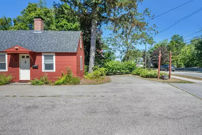 468 Union Avenue, Laconia, NH 03246 - Photo 15