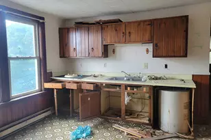 185 Park St, Berlin, NH 03570 - Photo 21