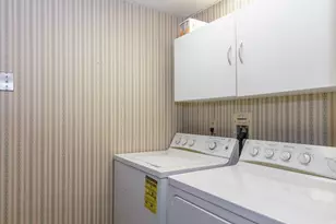 87 Oakridge Dr, Londonderry, NH 03053 - Photo 19