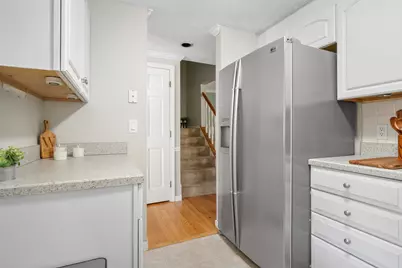 34 Briston Court, Bedford, NH 03110 - Photo 5