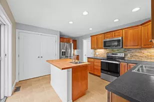 35 Gatchell Way, Epping, NH 03042 - Photo 15