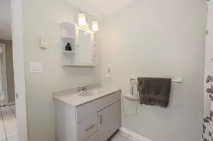 50 Dutton Rd, Pelham, NH 03076 - Photo 11