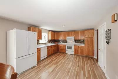 50 Dutton Road, Pelham, NH 03076 - Photo 5