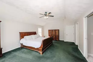 50 Dutton Rd, Pelham, NH 03076 - Photo 9