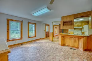 921 Old Waterford Rd, Littleton, NH 03561 - Photo 13