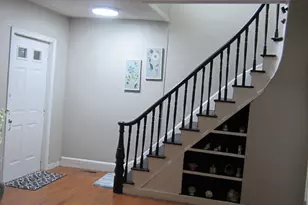 162 Central St, Manchester, NH 03103 - Photo 5