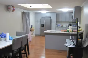 162 Central St, Manchester, NH 03103 - Photo 1